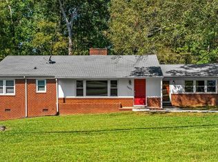 1607 Neelley Rd, Pleasant Garden, NC 27313