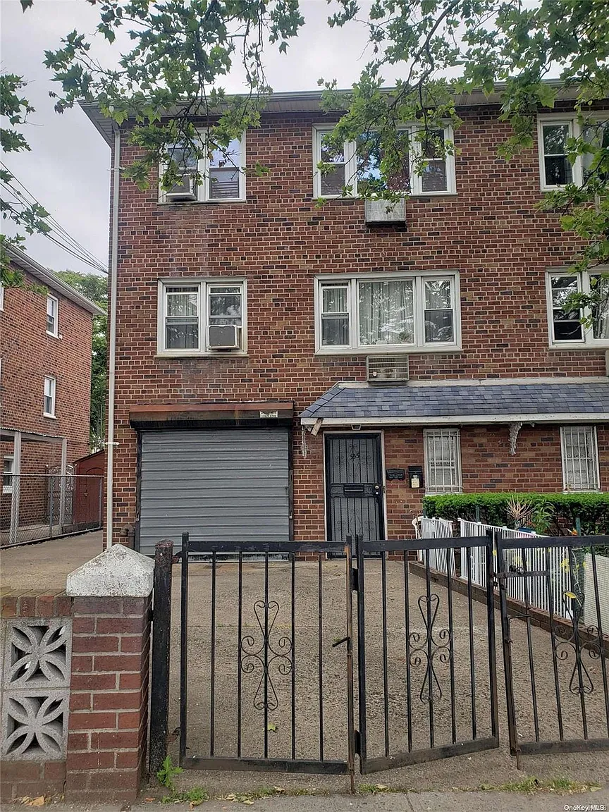 555 Eldert Lane photo 1