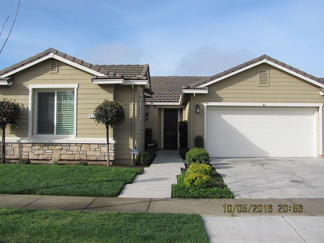 1st image of 454 Applegate Dr