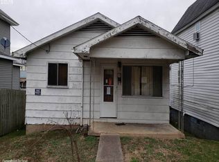 1403 Maple St, Kenova, WV 25530