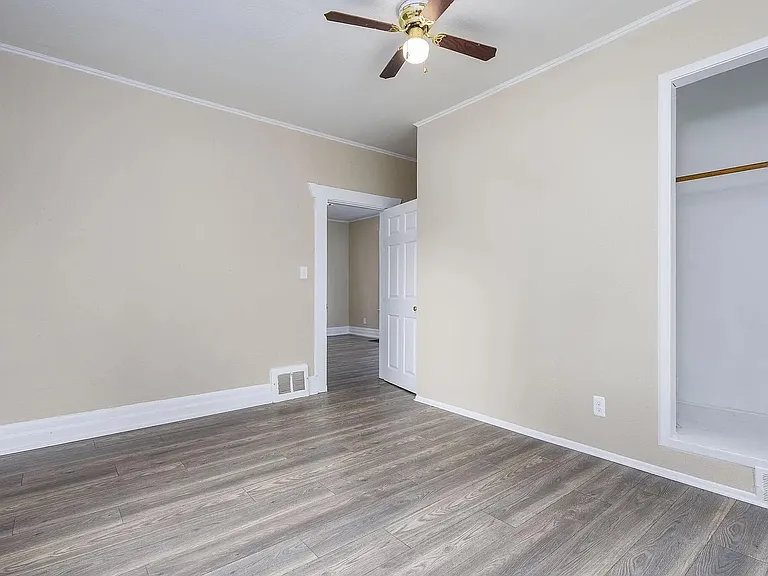 667 Pine St #1 — Photo 6