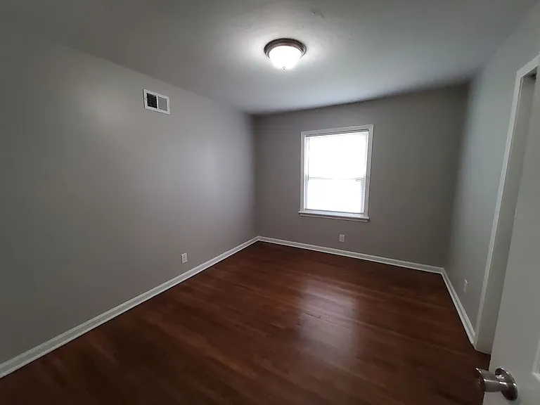 3370 Powers Rd — Photo 12