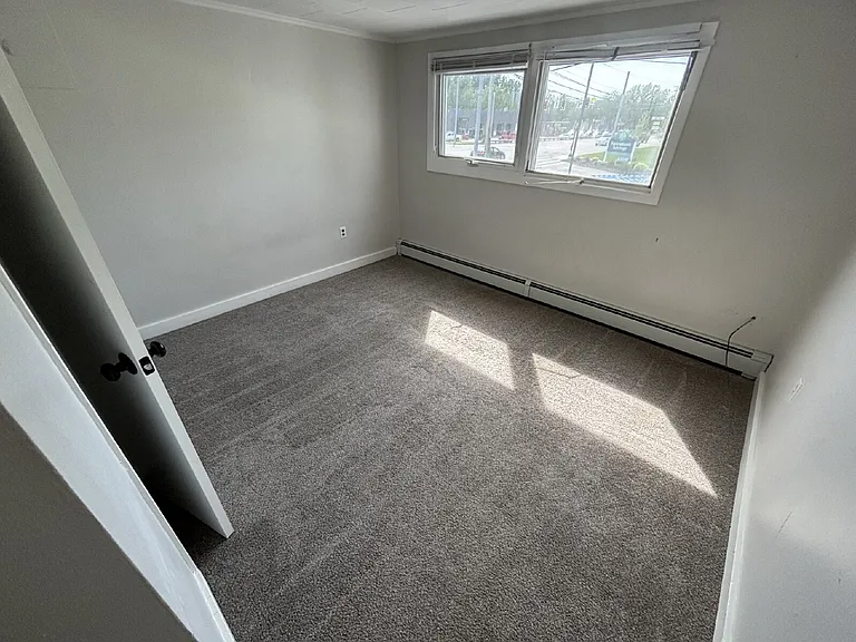1322 Main St #3 — Photo 5