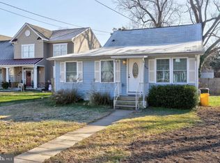 7815 Appletree Rd, Pasadena, MD 21122