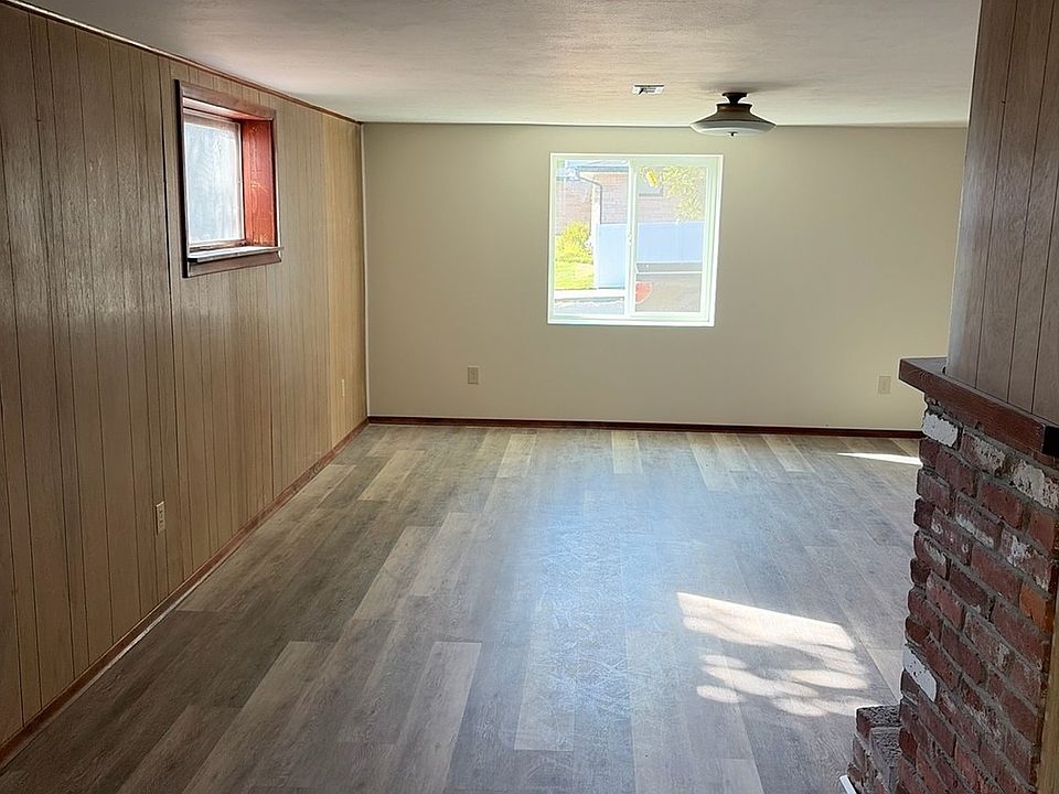 1st image of 6532 N Drumheller St #7