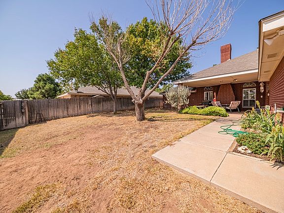 4th image of 4605 Rosewood Dr