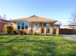 10910 S Keeler Ave, Oak Lawn, IL
