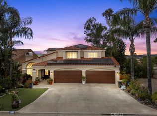 23160 Compass Dr, Canyon Lake, CA 92587