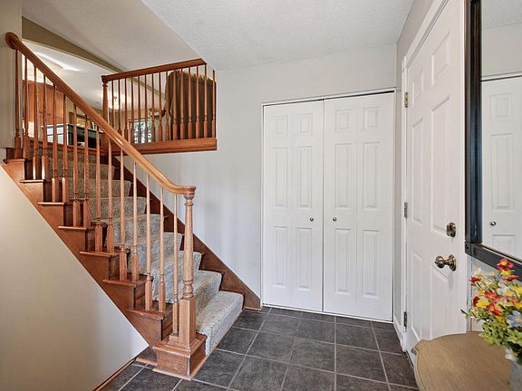 5th image of 10464 Devonshire Pl