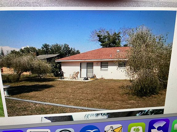 3rd image of 2214 Seward Dr