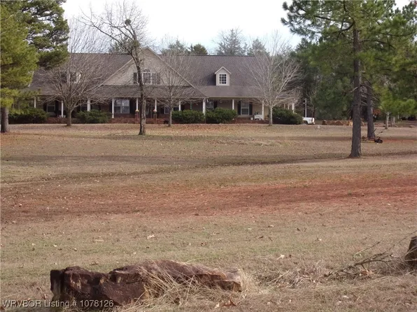 3046 Smith Creek Est, Ozark, AR 72949