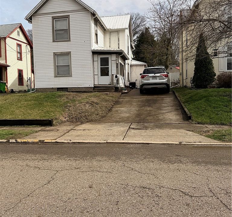 1st image of 326 N 15th St