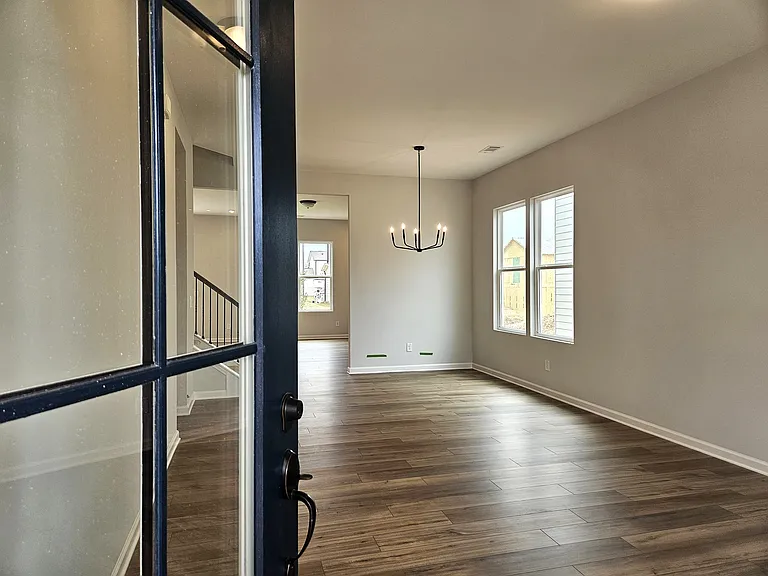 748 Coventry Cove Way — Photo 3