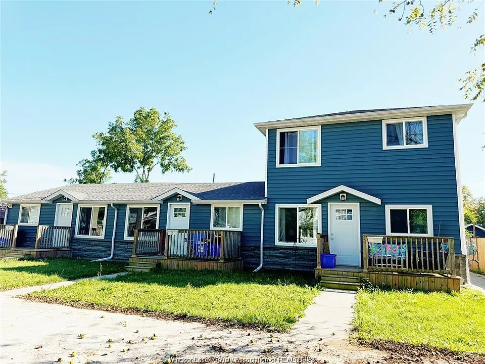 281 Richmond St #3