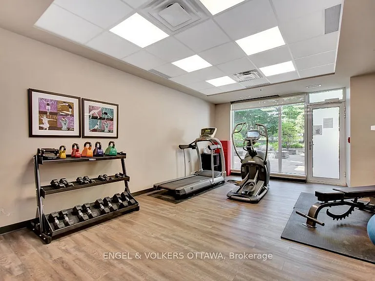 360 Patricia Ave #106 — Photo 22
