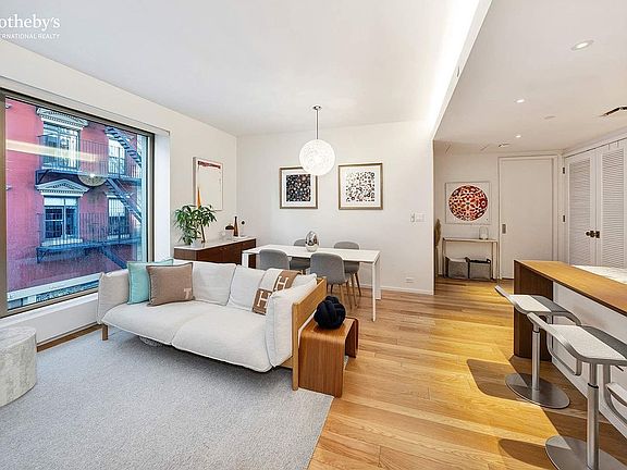 3rd image of 75 Kenmare St #3E