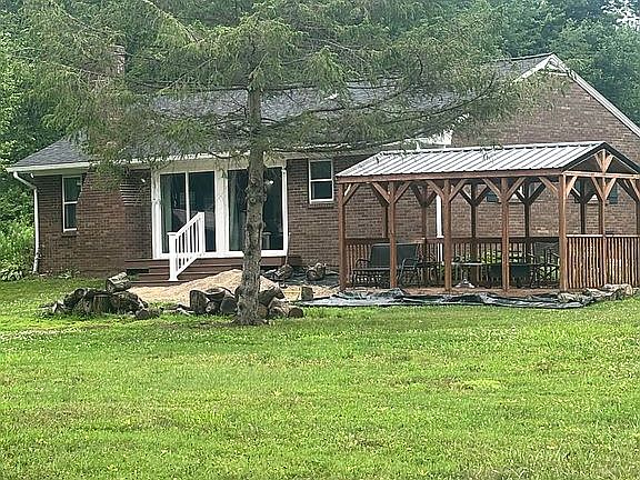 4th image of 6784 Grandview Ave