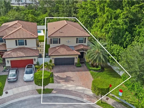 8501 W 33rd Ave, Hialeah, FL 33018