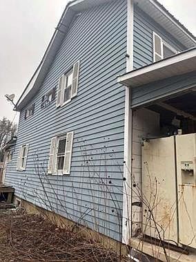 5th image of 136 Reber Rd