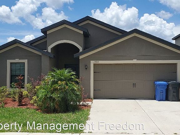 3rd image of 11910 Winterset Cove Dr