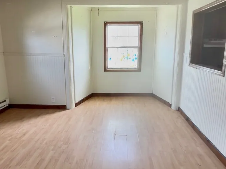 710 Chesaning St #1 — Photo 4