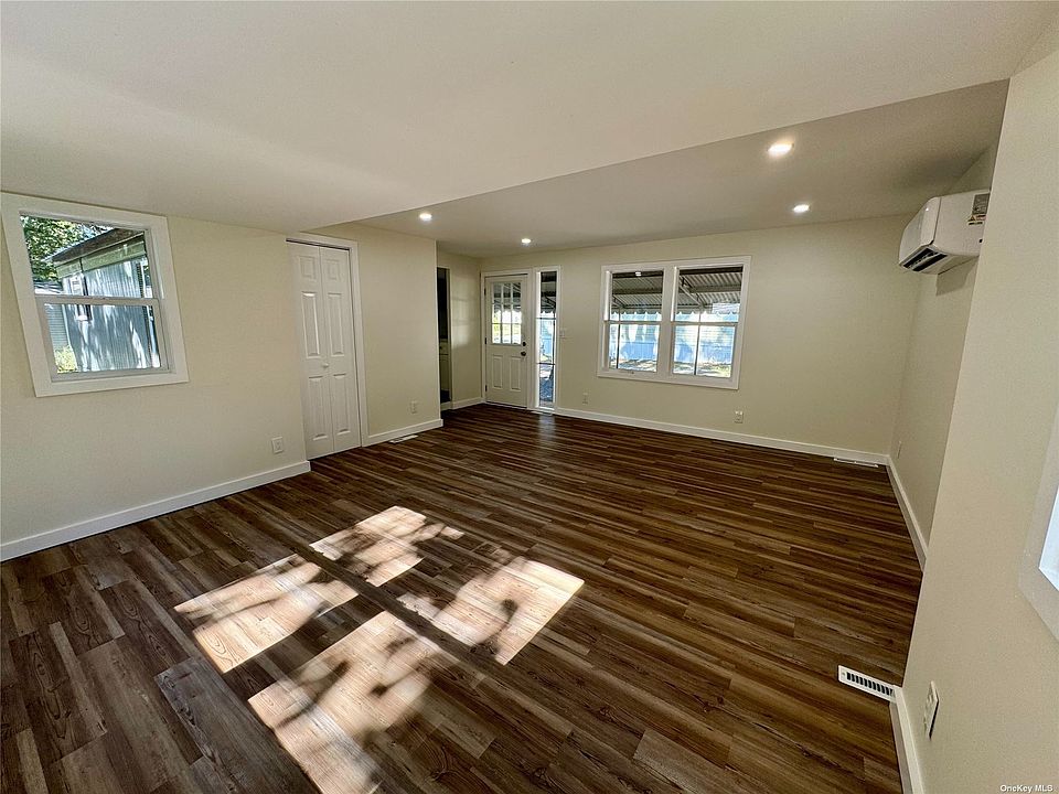 Millbrook Community 433 Mill Rd Calverton NY Zillow