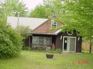 3664 Lakeview Dr, Beaverton, MI 48612