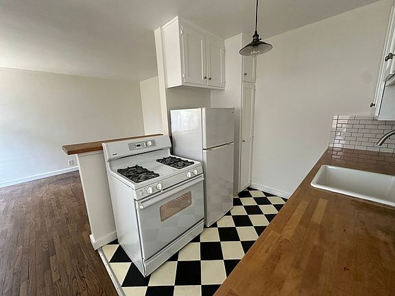 3rd image of 1314 Maltman Ave #3-1317