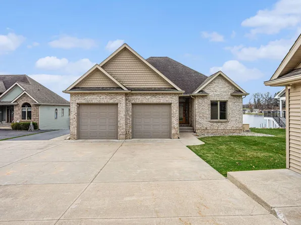 48855 Howard Dr, Lawrence, MI 49064