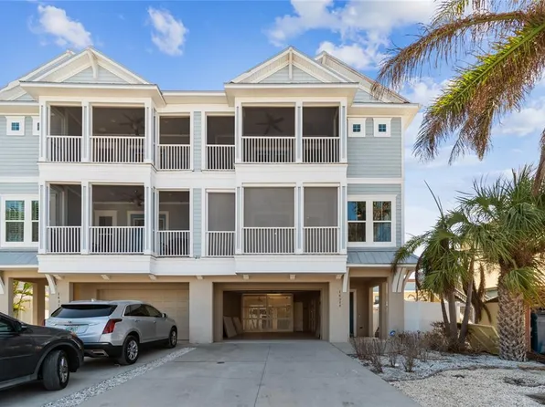 16318 1st St E, Redington Beach, FL 33708