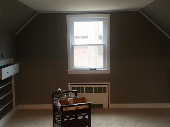 5th image of 44 Highwood Ave