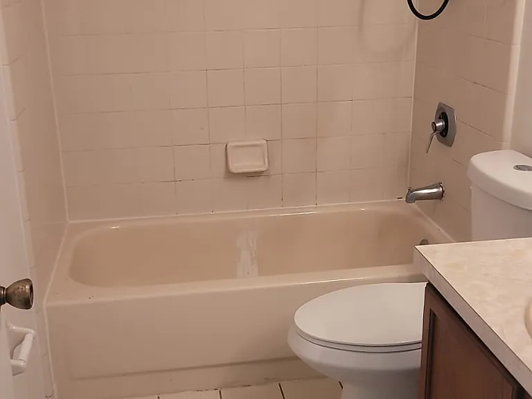 650 Cheltenham Ave — Photo 6