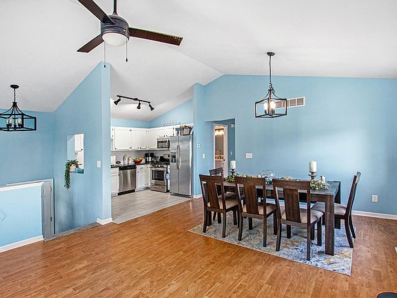 4th image of 4897 Whitefish Woods Dr