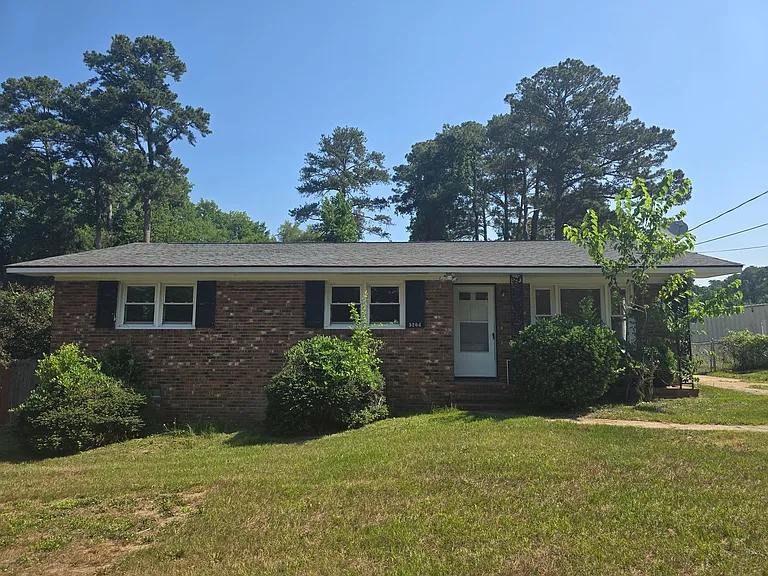 5206 Shagbark Rd — Photo 1