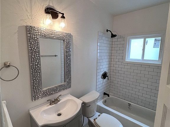 5th image of 1374 Cory Dr #76