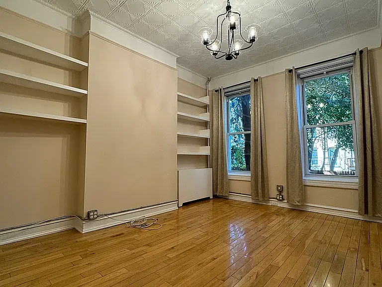 601 Morgan Ave #1 — Photo 7