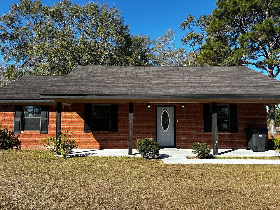 1st image of 15 Patricia Ln