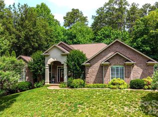 116 28th Ave NW, Hickory, NC 28601