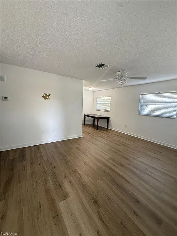 2 bed, 1.0 bath, 850 sqft, $1,800 — Photo 4