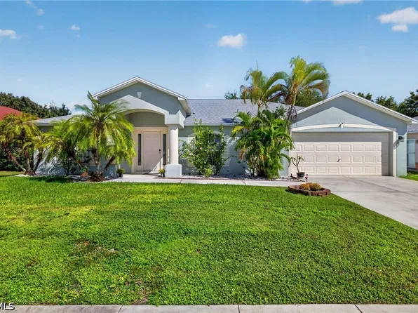 2502 Nature Pointe Loop, Fort Myers, FL 33905
