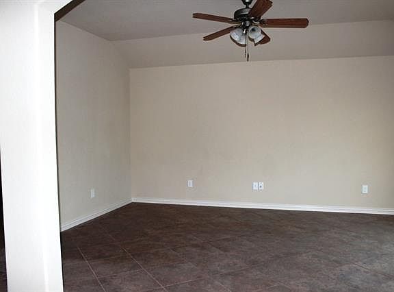 4th image of 8420 Weeping Cherry Ln