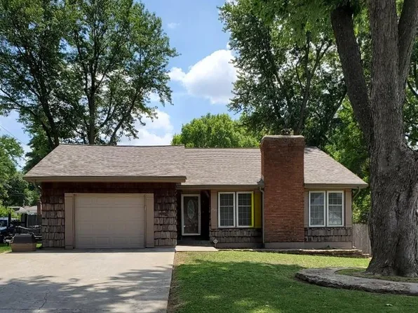 10007 E 35th Ter S, Independence, MO 64052