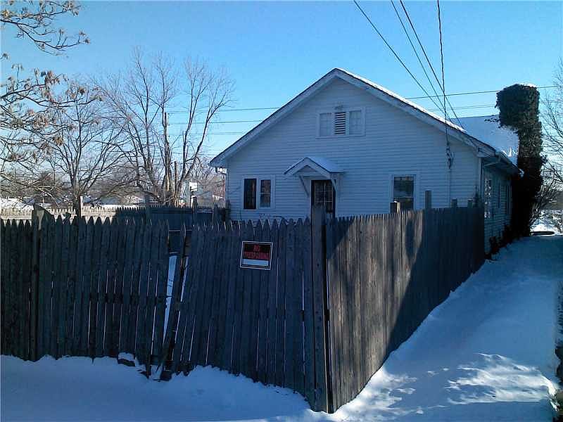 2nd image of 6330 E Washington St
