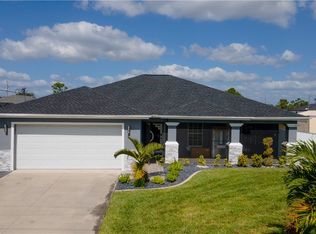 1621 NW 28th St, Cape Coral, FL 33993