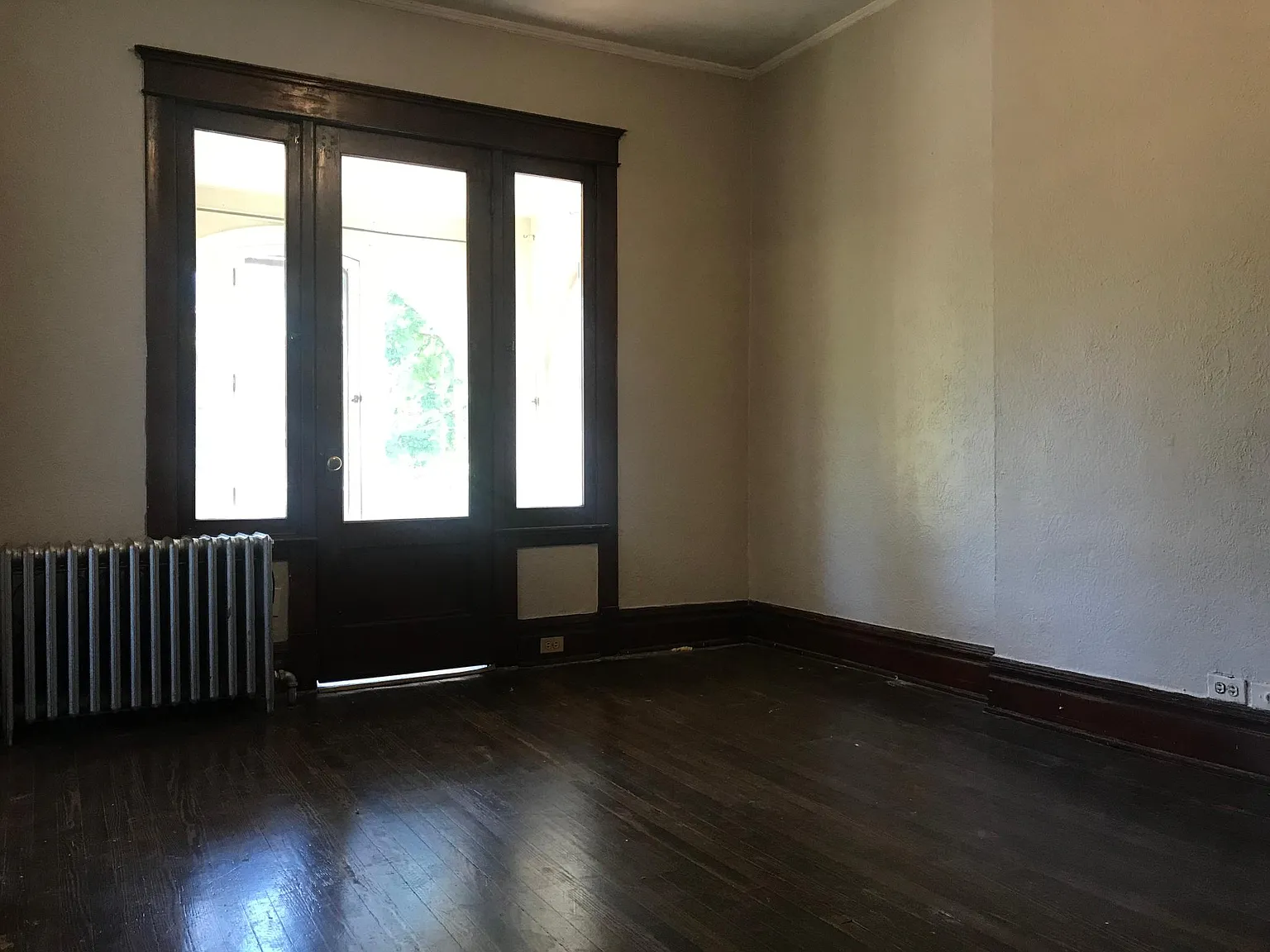 Studio, 550 sqft, $1,250 — Photo 3