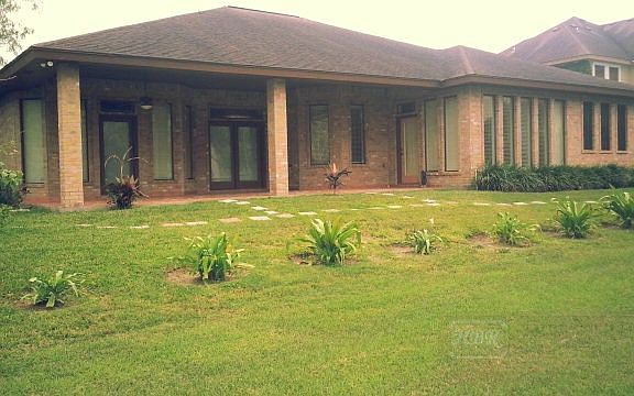 3rd image of 2929 N Augusta National Dr