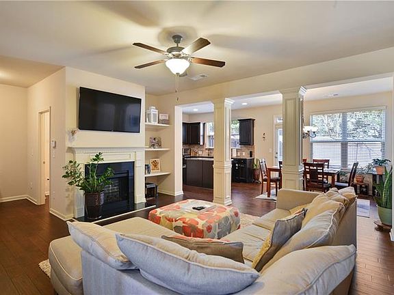 4th image of 2131 Spicy Pine Ln