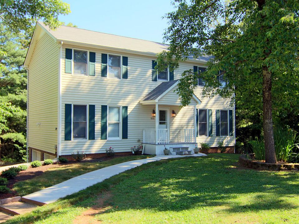 1st image of 8404 Woodbrook Dr