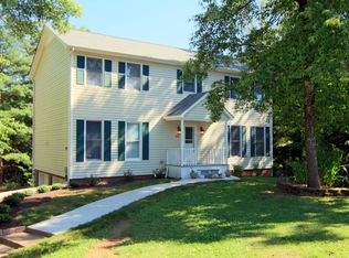 8404 Woodbrook Dr, Knoxville, TN 37919