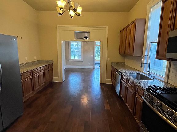 3rd image of 132 N Norman C Francis Pkwy #B